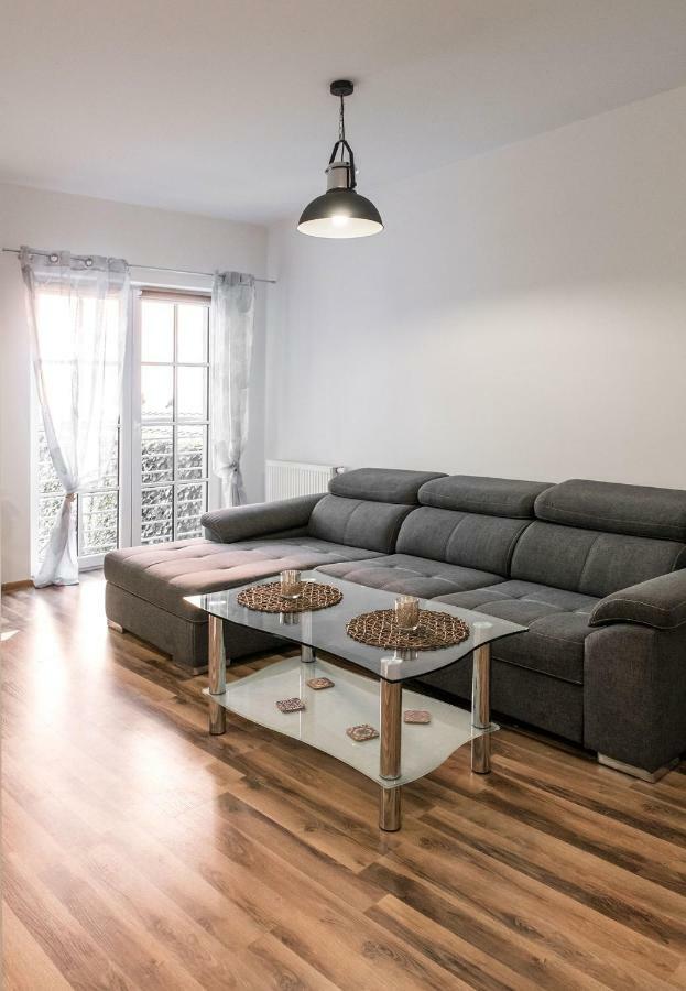 Апартаменты Apartament Na Wyspie Piasek Клодзко Экстерьер фото